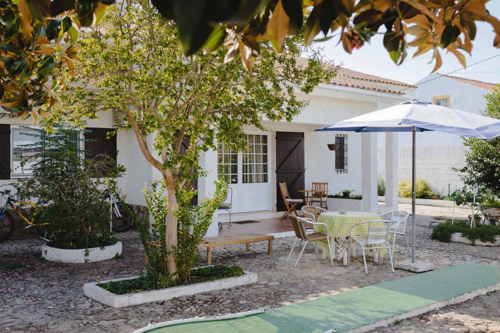 Amendoeirashouse-Sustainableliving Acomodação com café da manhã Abrantes Exterior foto